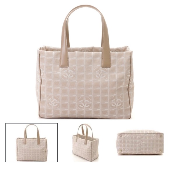 100% Authentic Chanel New Travel Line Tote MM - nylon/leather